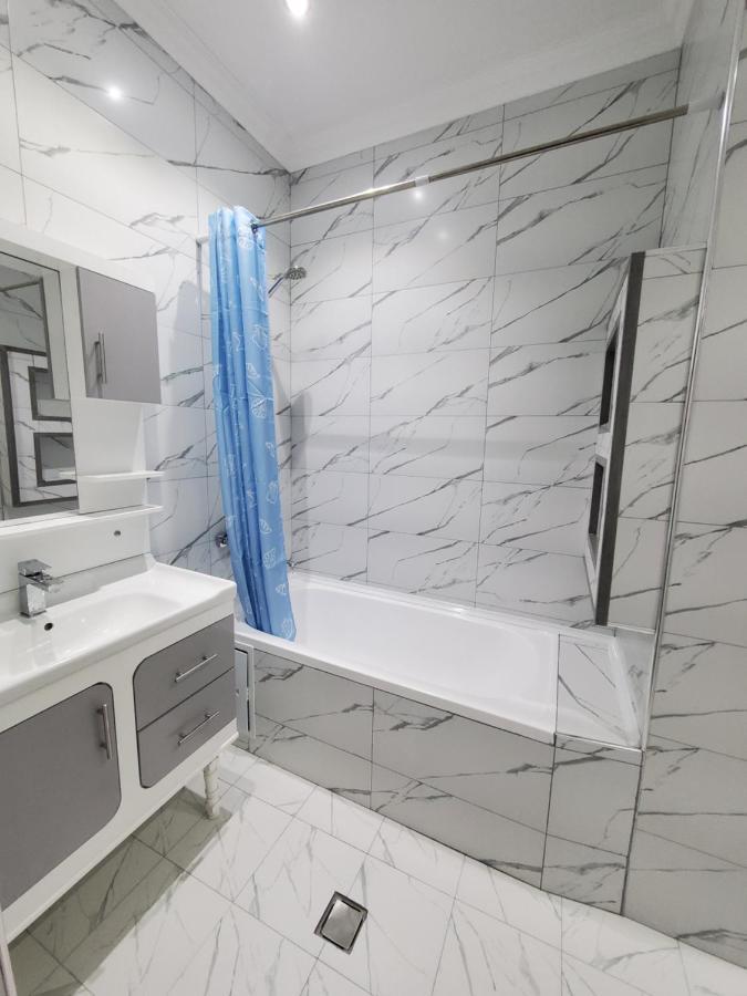 Apartment Vokzal 2 Samarkand Bagian luar foto